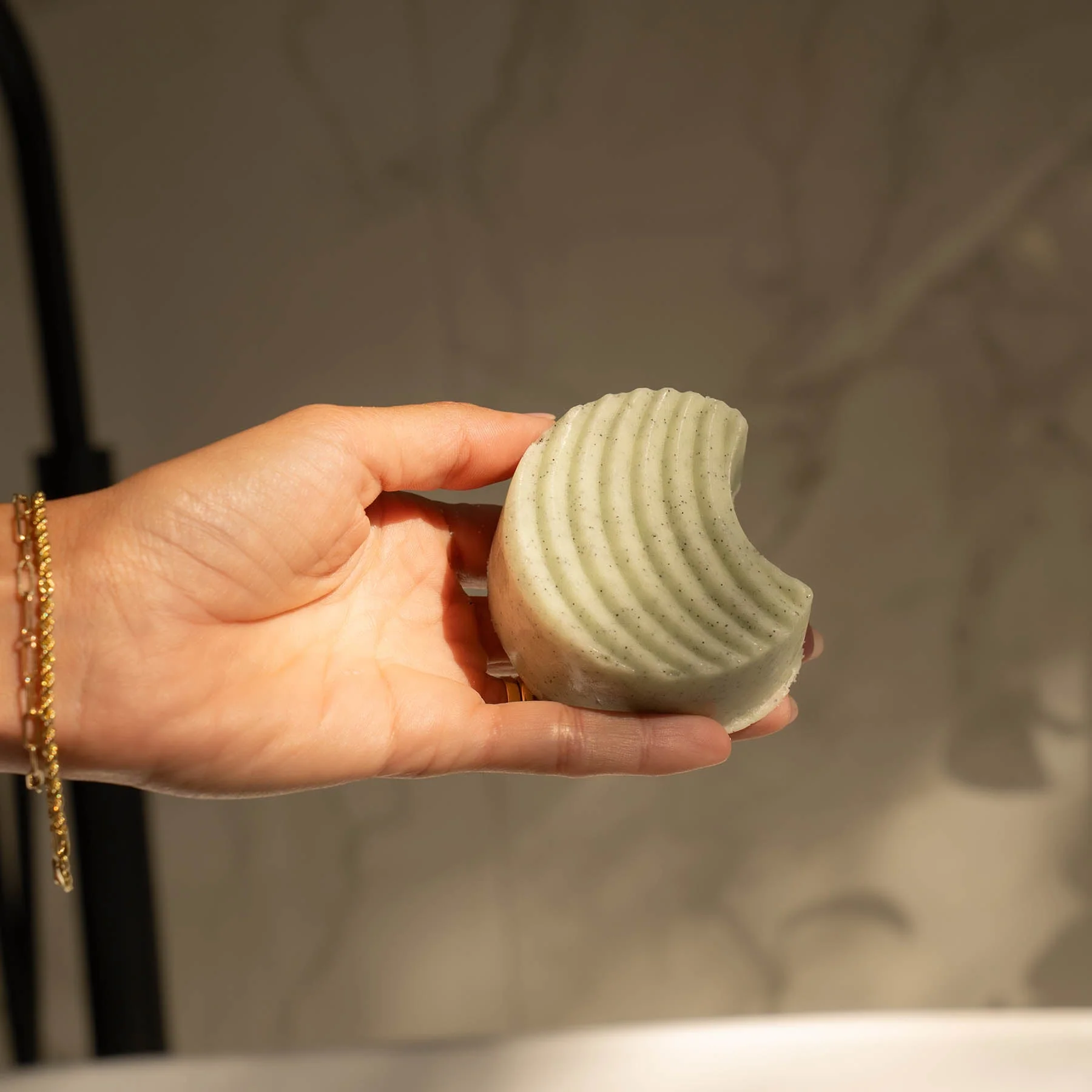 Detox Clarifying Exfoliating Body Scrub Bar - Image 3