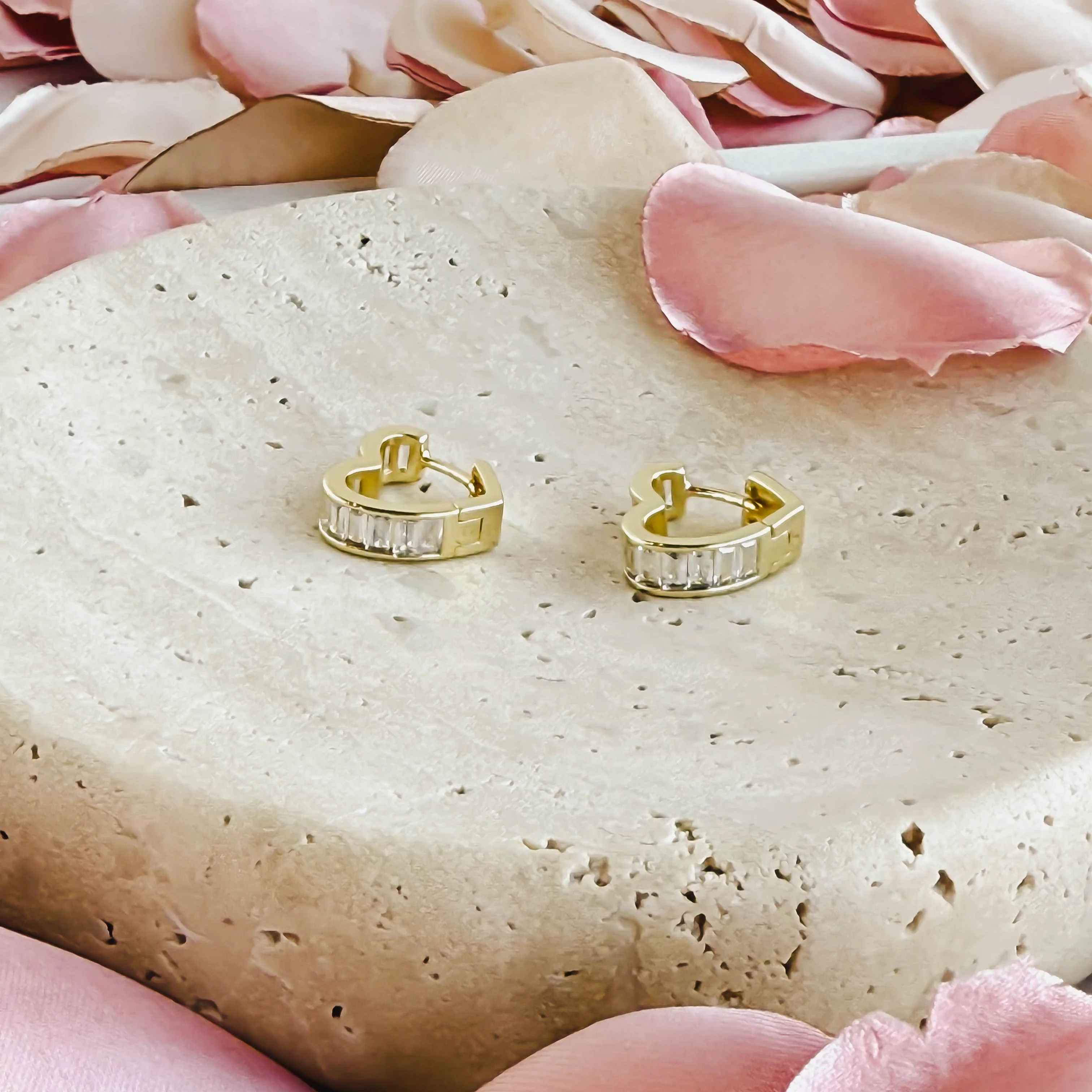 14K Gold-Filled Emery Huggies - Image 2
