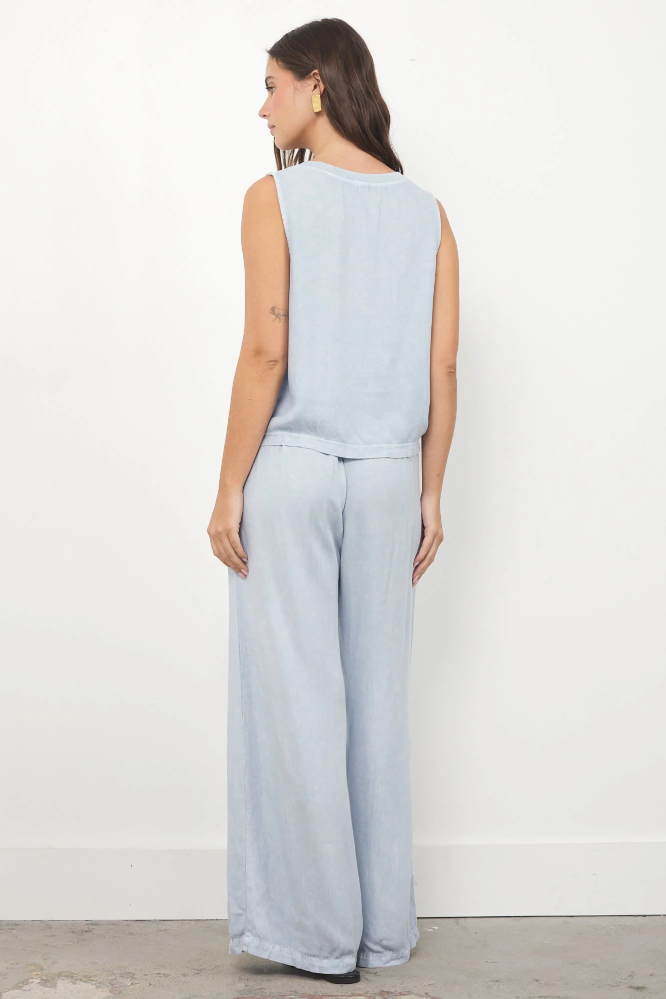 Helena Soft Washed Twill V Neck Tank - Image 6