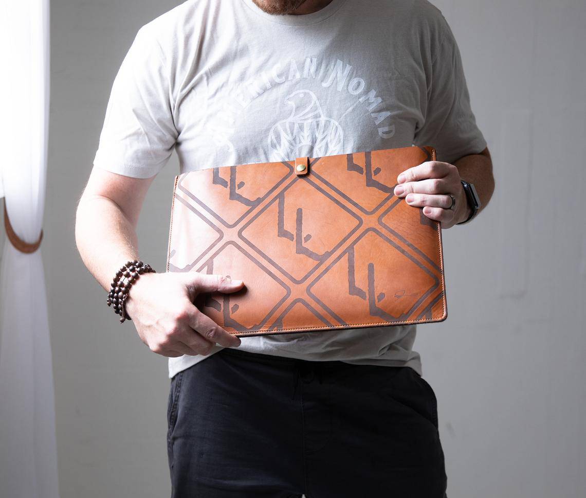 Premium Leather Laptop Sleeve - 13"-15" Cover - Image 4