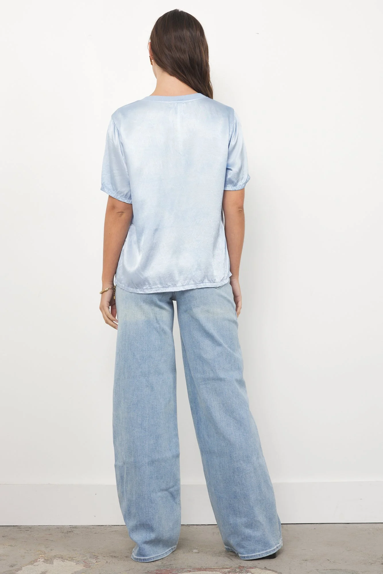 Nice & Easy V-Neck Relaxed Fit Top - Image 9