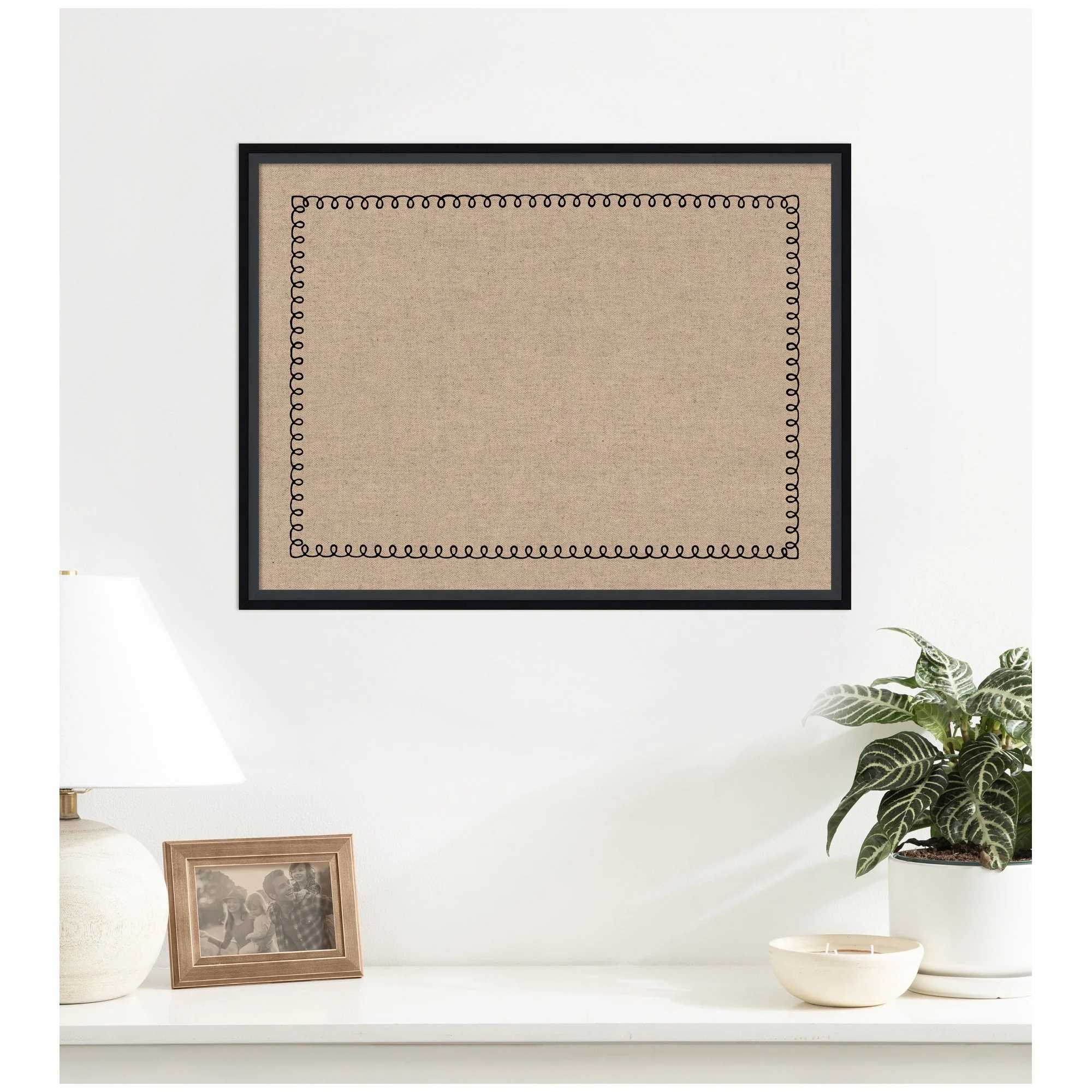 Pinboard Black Scallop Print - Image 28