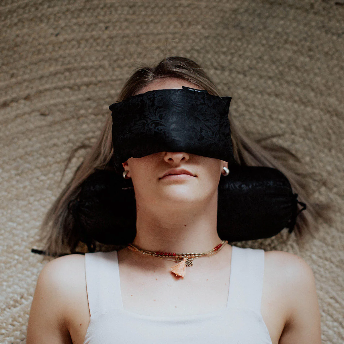 Silk Eye Pillow - Image 3