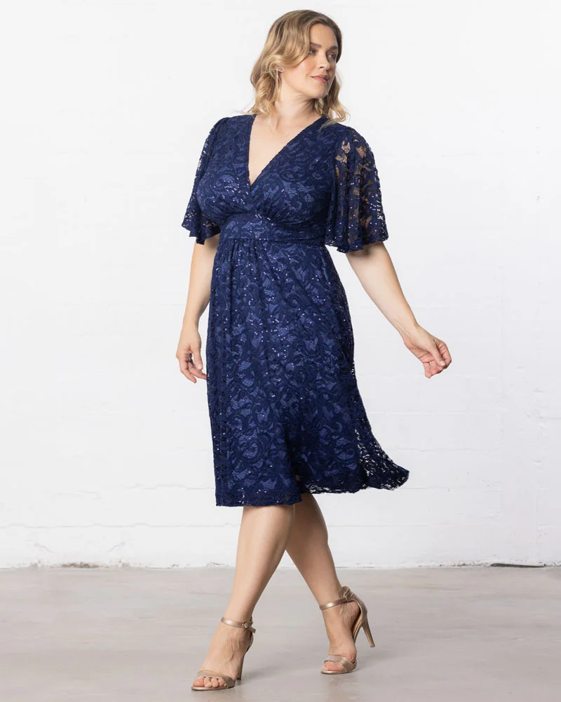 Plus Size Starry Sequined Lace Cocktail Dress - Image 11