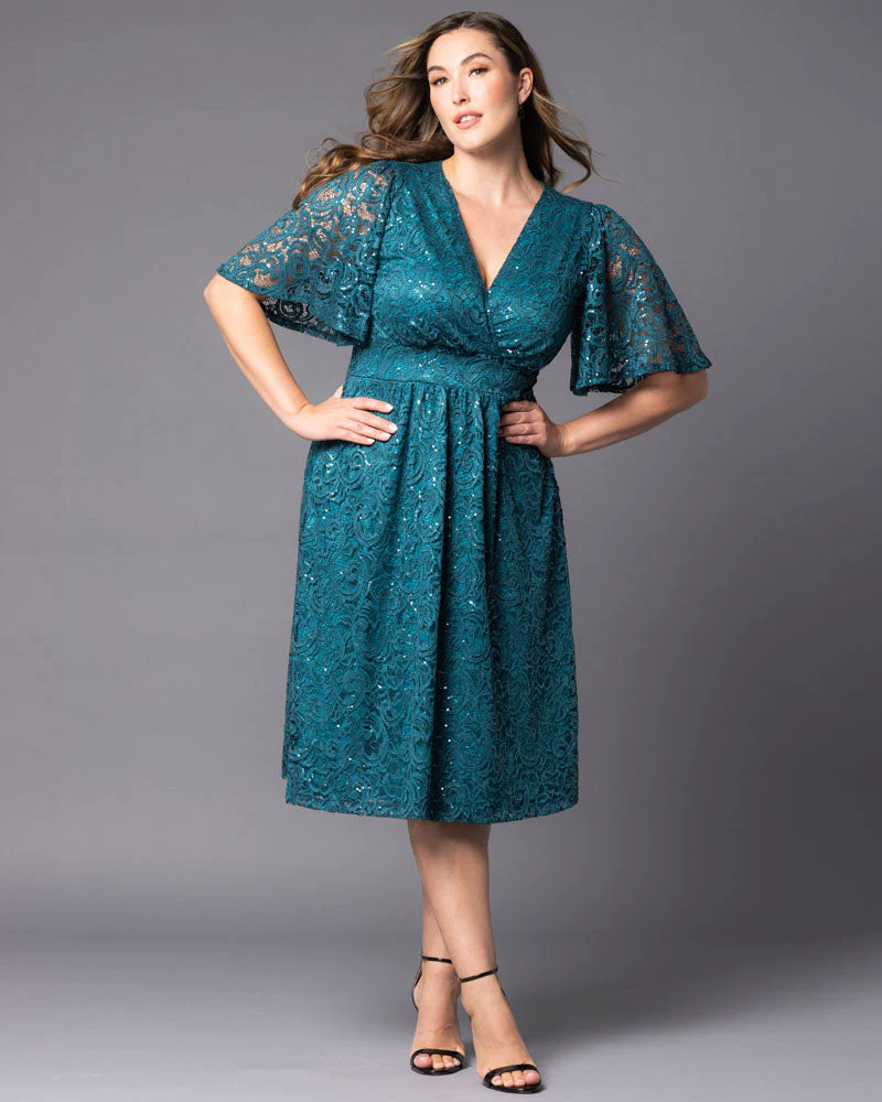 Plus Size Starry Sequined Lace Cocktail Dress - Image 16