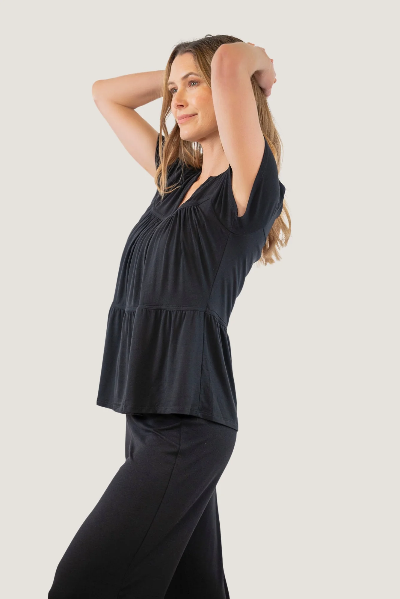 Top Tier Tee with Light Hug Bra-Free Shelf - Image 3