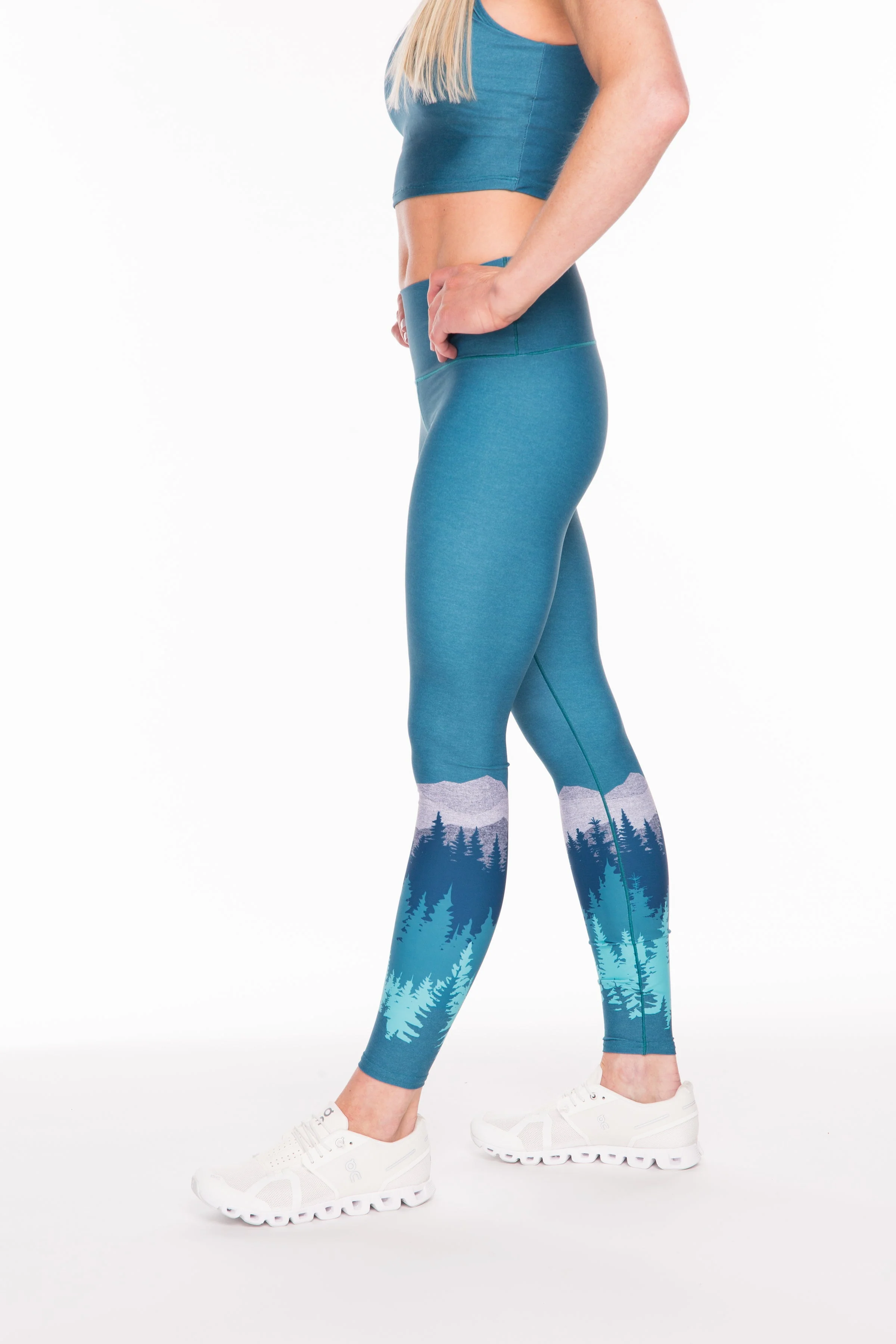 Eco-Friendly Summit Yoga Pants - Turkish - Image 5