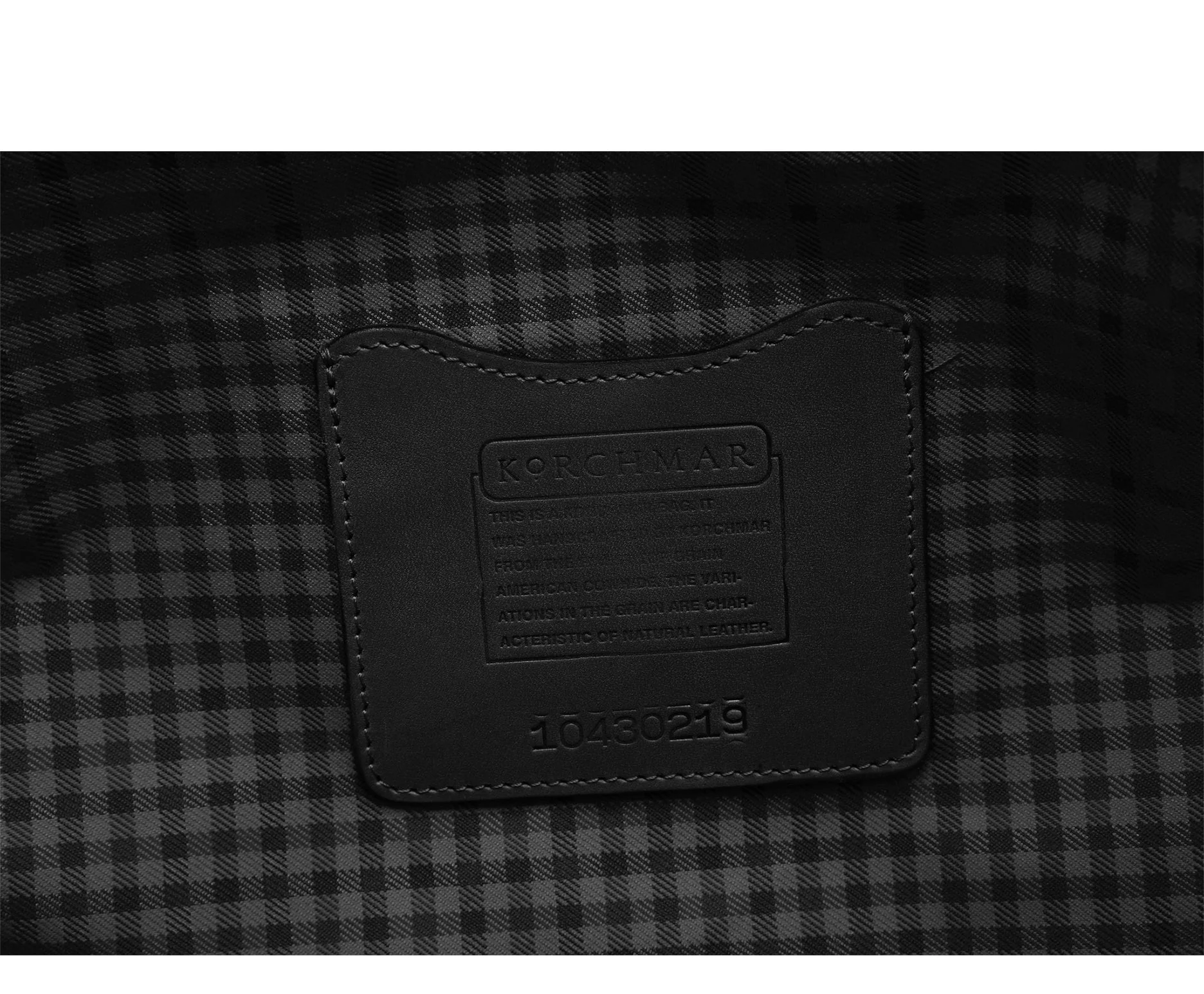 Classic Leather 22" Twain Weekender Bag - Image 32
