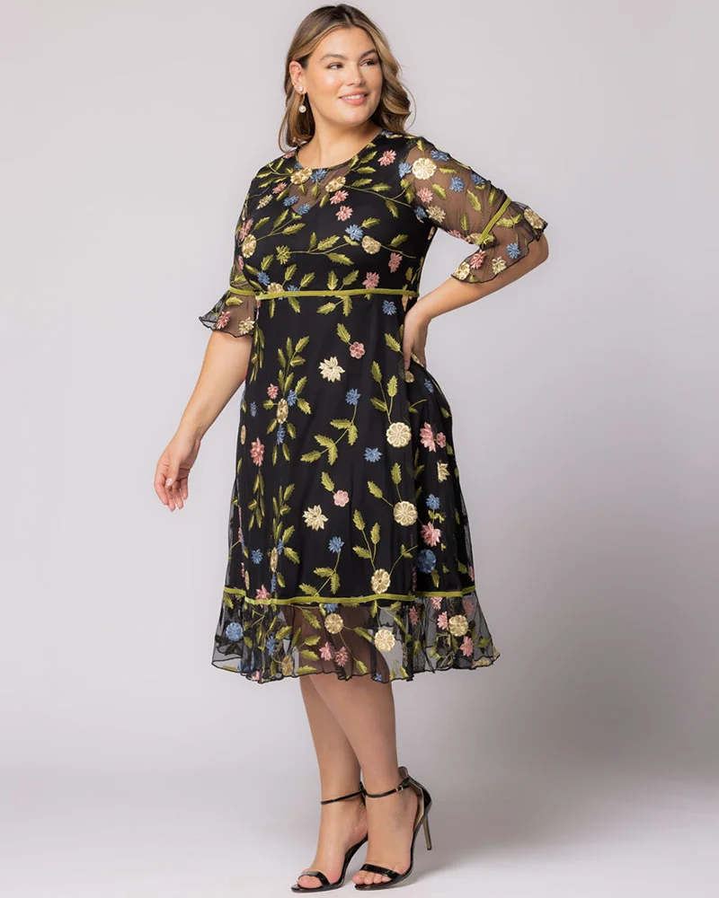 Plus Size Wildflower Embroidered Dress - Image 21